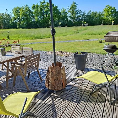 La Rose Du Bel Homme Apartment Rocroi Bagian luar foto